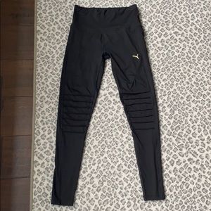 Puma Black Motto Small Leggings
